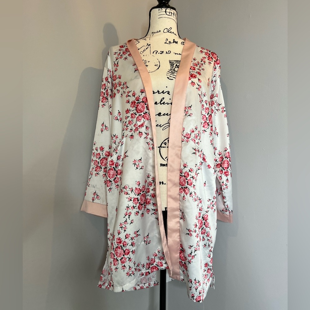 Morgan Lane x FabFitFun Robe